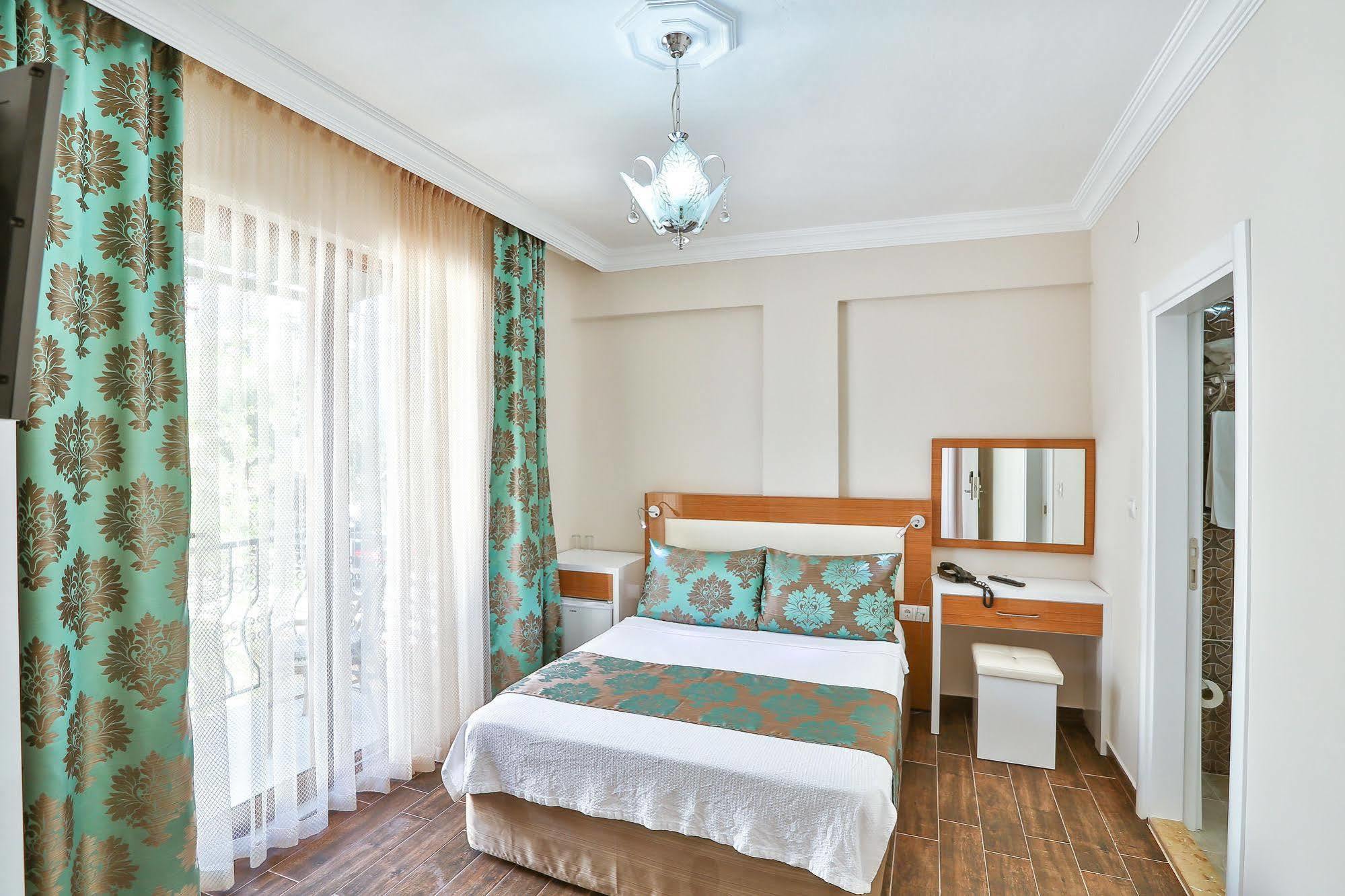 Hotel Kayahan Kaş Zewnętrze zdjęcie